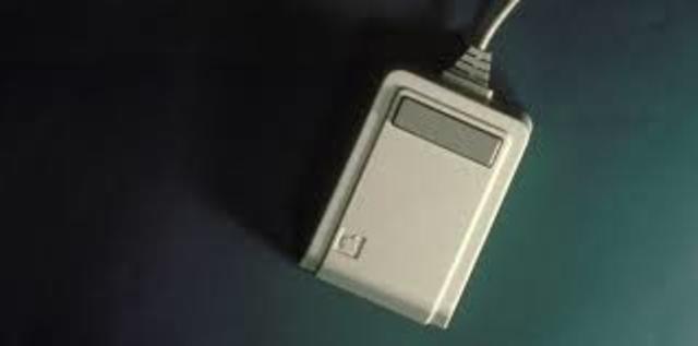Primer Apple mouse