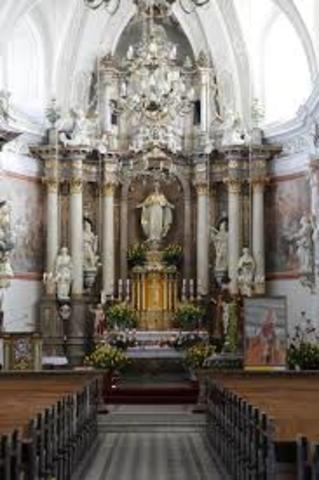 Estatua votiva de la Santísima Trinidad