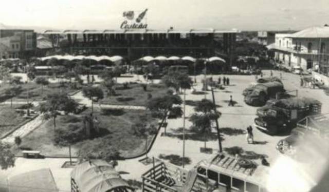 PRIMERA PLAZA DE MERCADO