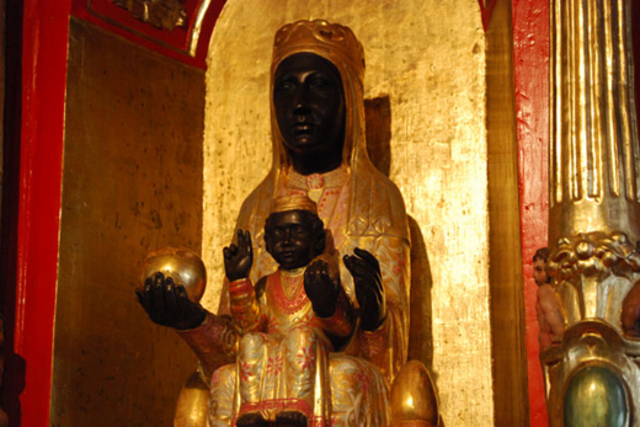 Ermita destinada para la adoracion de la Virgen de Monserrat