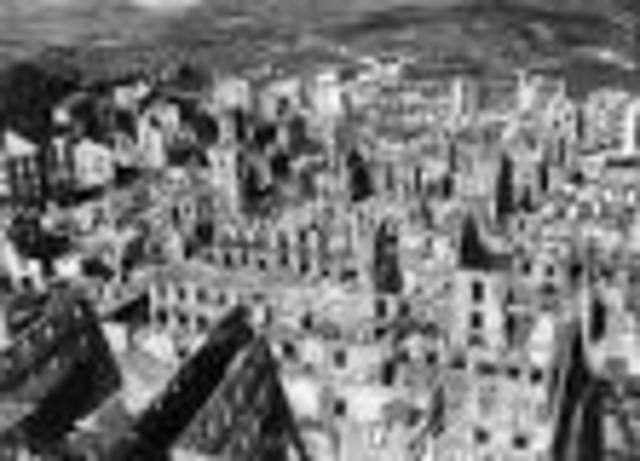 El bomardeo en Guernica