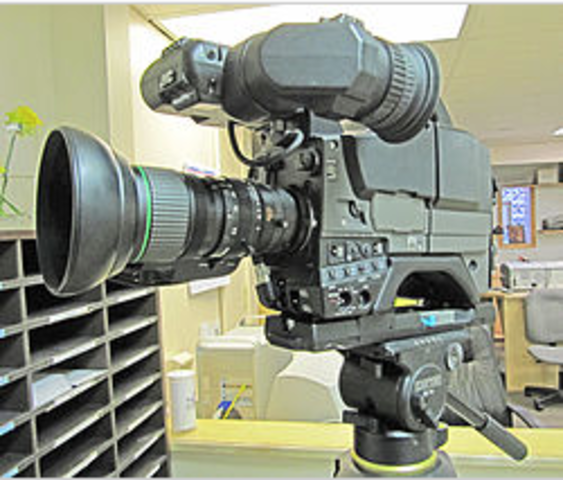 The tapeless video format