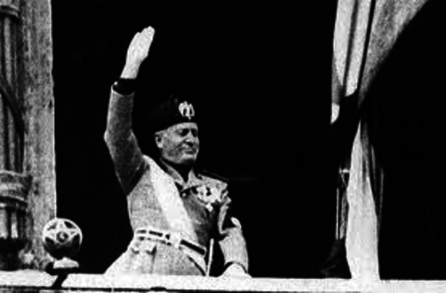 Aretacija Mussolinija