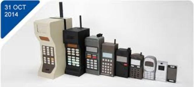 Primer telefono movil