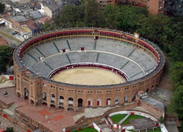 Plaza de Toros La Santamaría