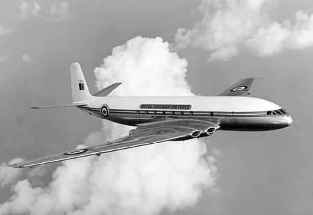 De Havilland DH 106 Comet