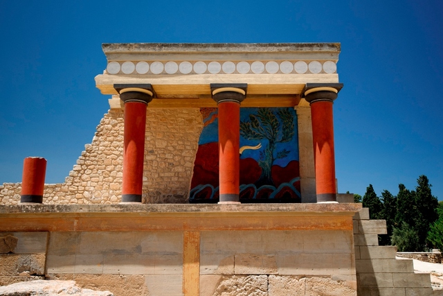 Minoan Civilization reaches its height with it's central power in Knossos on the island of Crete.