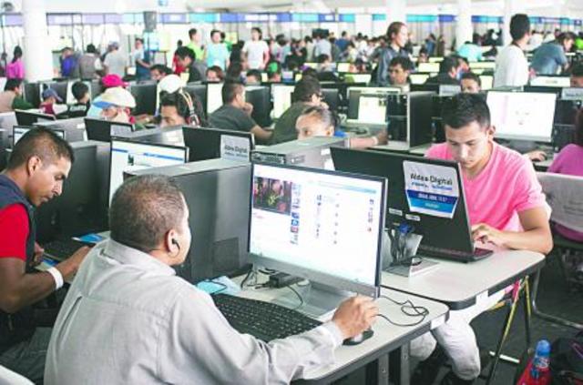 Usuarios en la WEB. Inica Telefonía IP