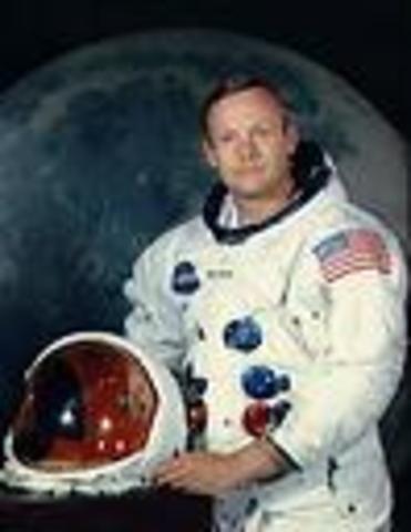 Neil Armstrong and Edwin Aldrin land on moon