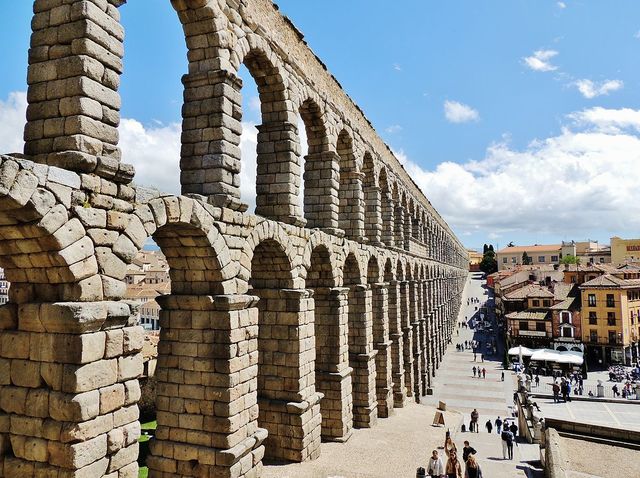 The Aqueduct of Segovia/Spain (1st Century)