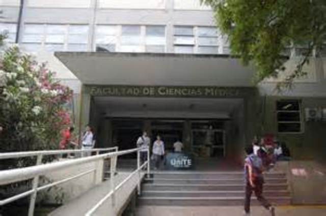 Ingresa a la Facultad de Ciencias Médicas de la Universidad Nacional de la Plata