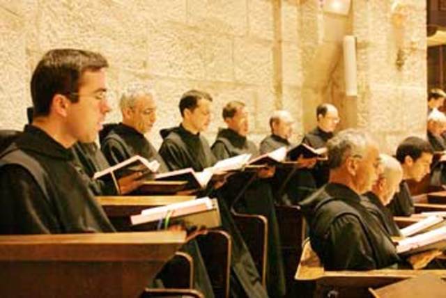 Revisión y codificación de los Cantos Gregorianos