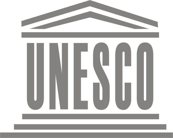 UNESCO: “Declaración Mundial sobre la Educación Superior en el Siglo XXI: Visión y Acción” (1998)