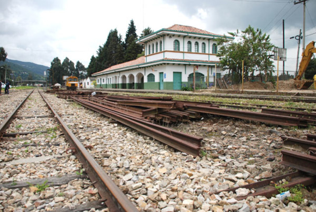 Train Station "La Caro"