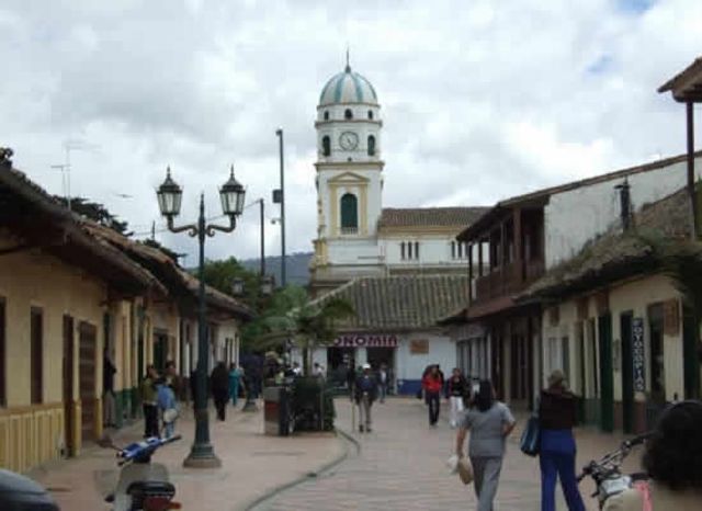 First Exhibition of Construction and Business Development in Chia