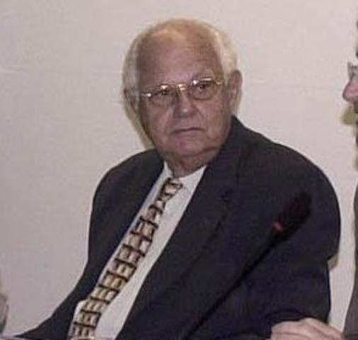 Surge el concepto de ECODESARROLLO. Ignacy Sachs