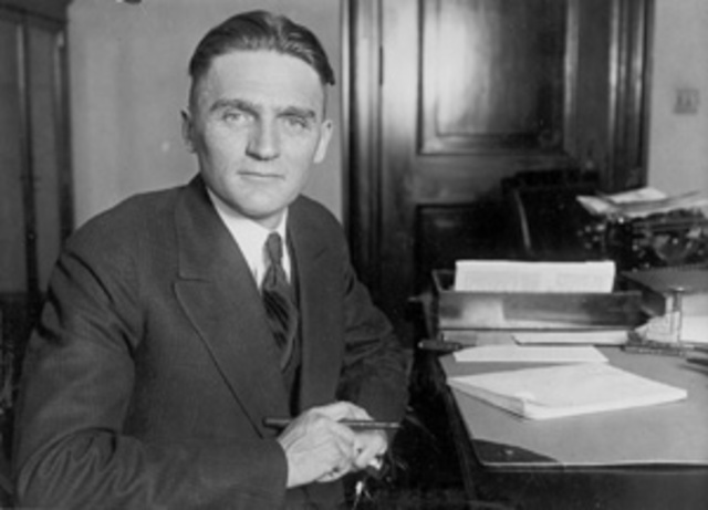 Nye Committee holds hearings on causes of World War I