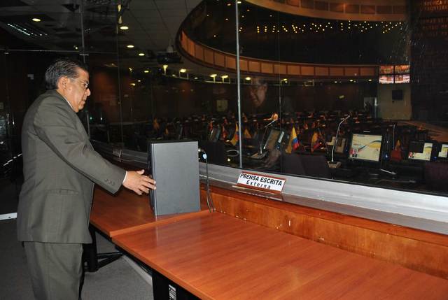 Rediseño del Salón Plenario y el trabajo de la prensa