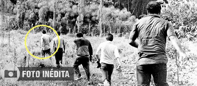 Escobar huye de la Catedral.