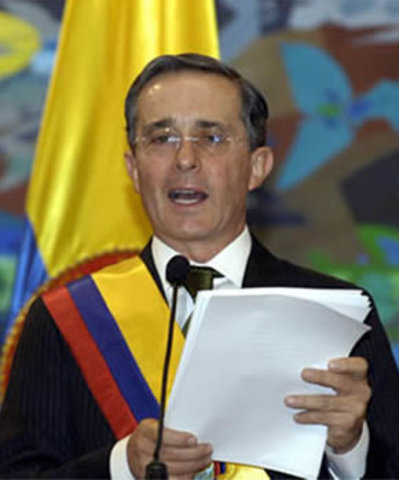 Uribe Reelegido