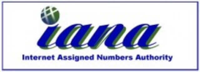 Creación de Internet Assigned Numbers Authority (IANA)