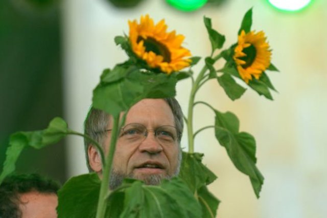 Mockus se adhirió alpartido verde colombiano