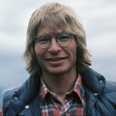 John Denver: "Thank God I'm a Country Boy"
