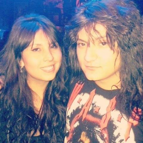 Fue de fiesta con su novio