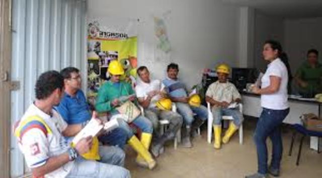 lay 100 en la salud ocupacional