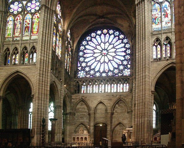 Basílica de Saint Denis, Francia
