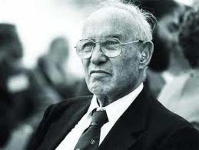 PETER E DRUCKER