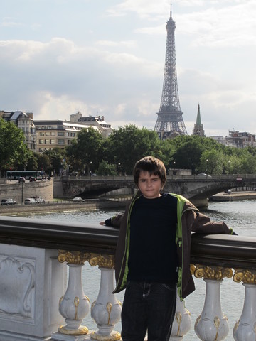 I went to Paris..I visited the Eiffel Tower. I went to Paris with my mother and my brother.