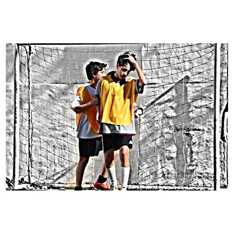 I played footballwith my friend in the school las day