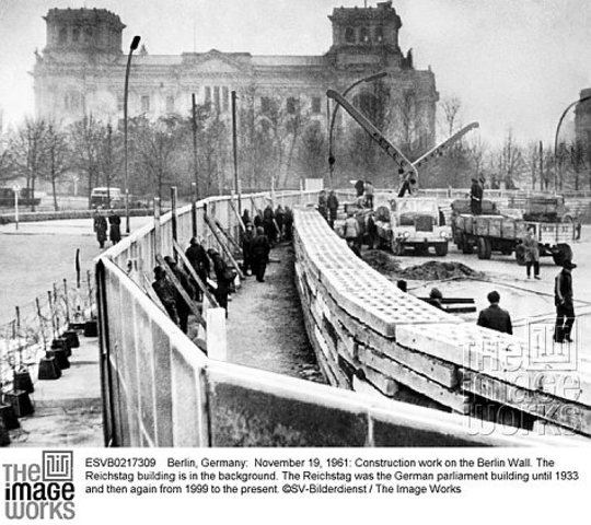 Border Troops begin to erect a second wall