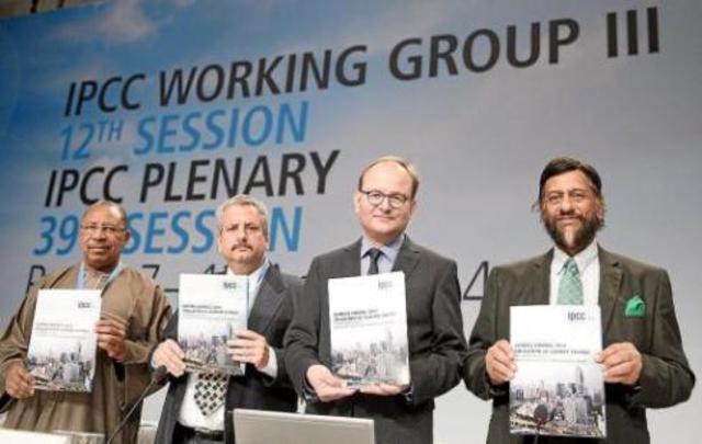 Se crea el Grupo Intergubernamental de Expertos sobre el Cambio Climático