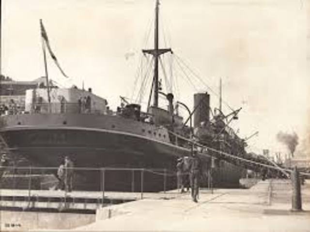 Jim Martin leaves Melbourne for Gallipoli (Troopship Berrima before a voyage)