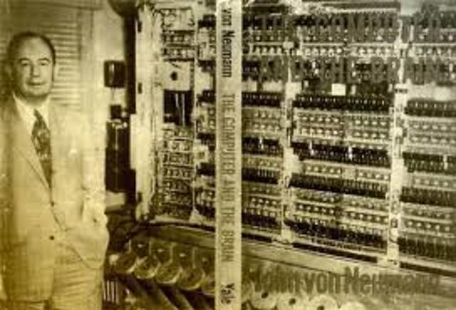 EDVAC (Electronic Discrete Variable Automatic Computer)