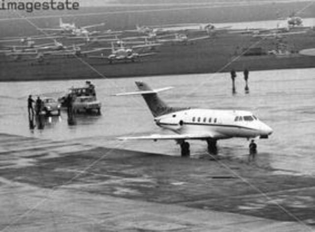 Hostages Arrive at the Airport