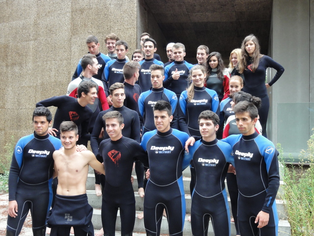 High performance surf center