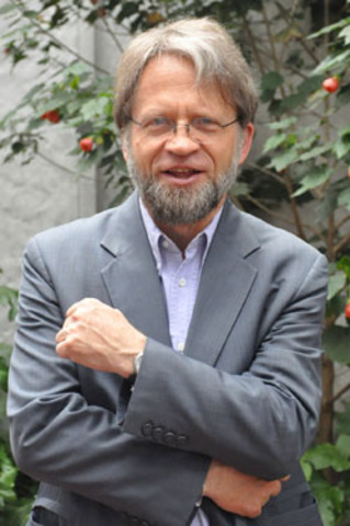 Estudios Universitarios.