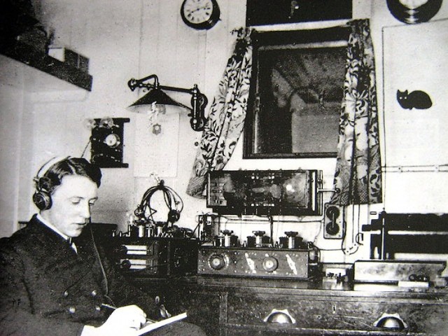 servicio de radiotelegrafía en el país