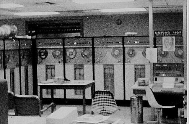 Creacion del UNIVAC 1107