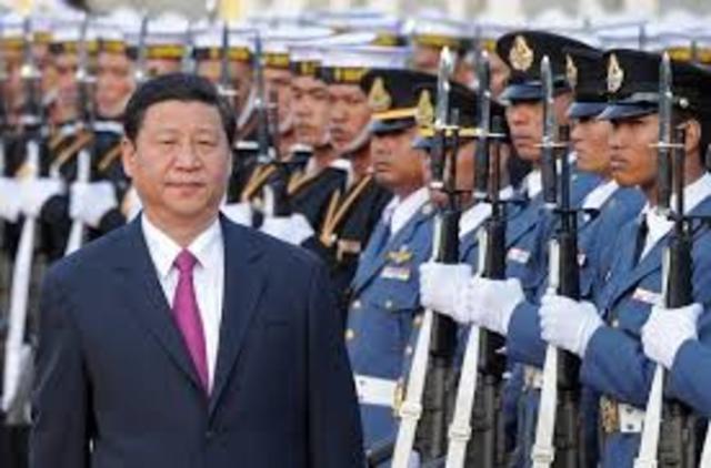 China entra a la gran confrontación de los 2 bandos al disponer de bombas nucleares.