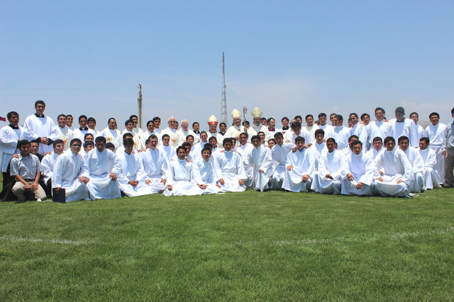 Sr arzobispo don antonio herran