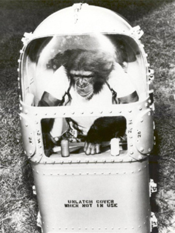 Mercury 2 is launched (USA)