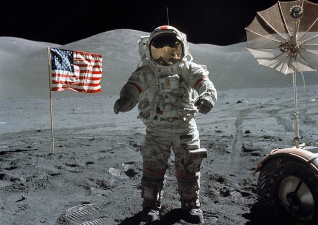 EUA llega a la luna.