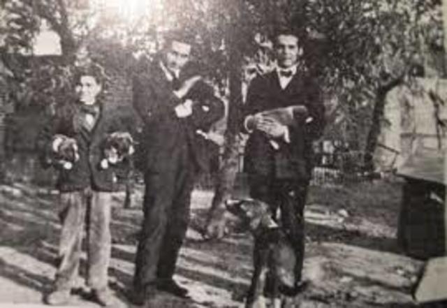 Regresó a la docencia en la Universidad Nacional y durante una clase de geometría analítica sufrió un derrame cerebral, falleciendo allí mismo.