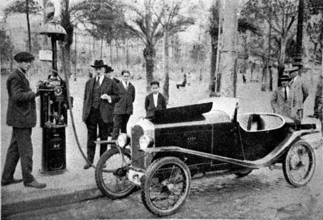 El uso del petróleo como combustible para motores