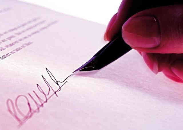 PRÓRROGA DEL CONTRATO