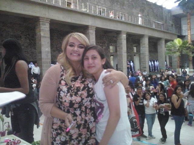 Conociendo a Anna Todd